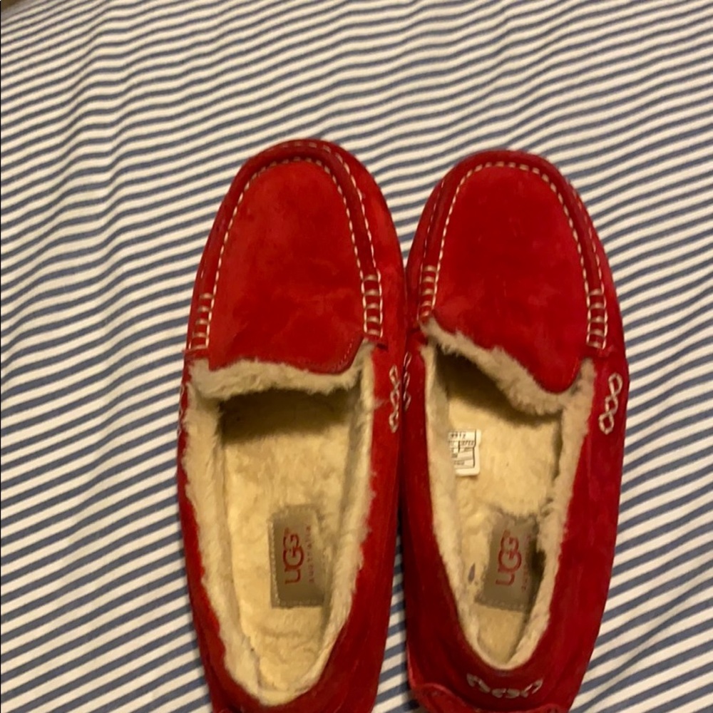 Ugg Slippers Size 9